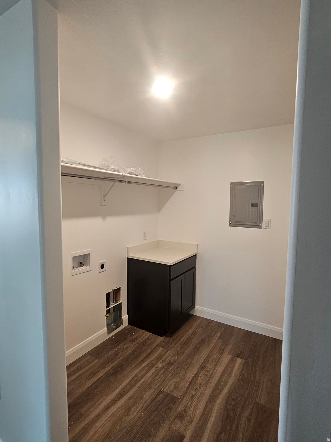 COUNTRY VIEW VILLAS - Residential