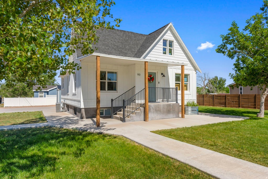 Photo of 90 S 200 W, Fillmore, UT 84631 (MLS # 2163919)