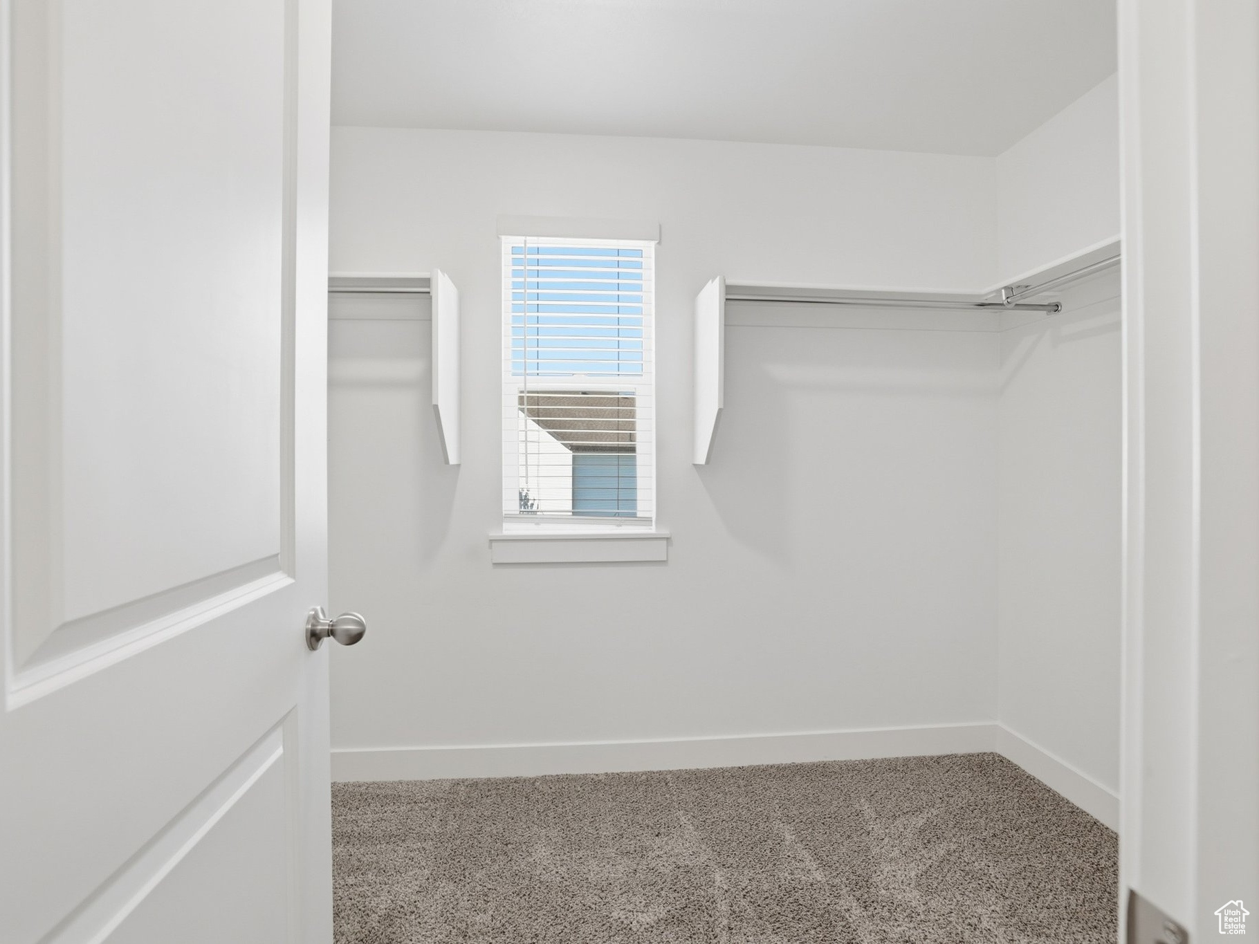 WOODMORE POINTE - Residential