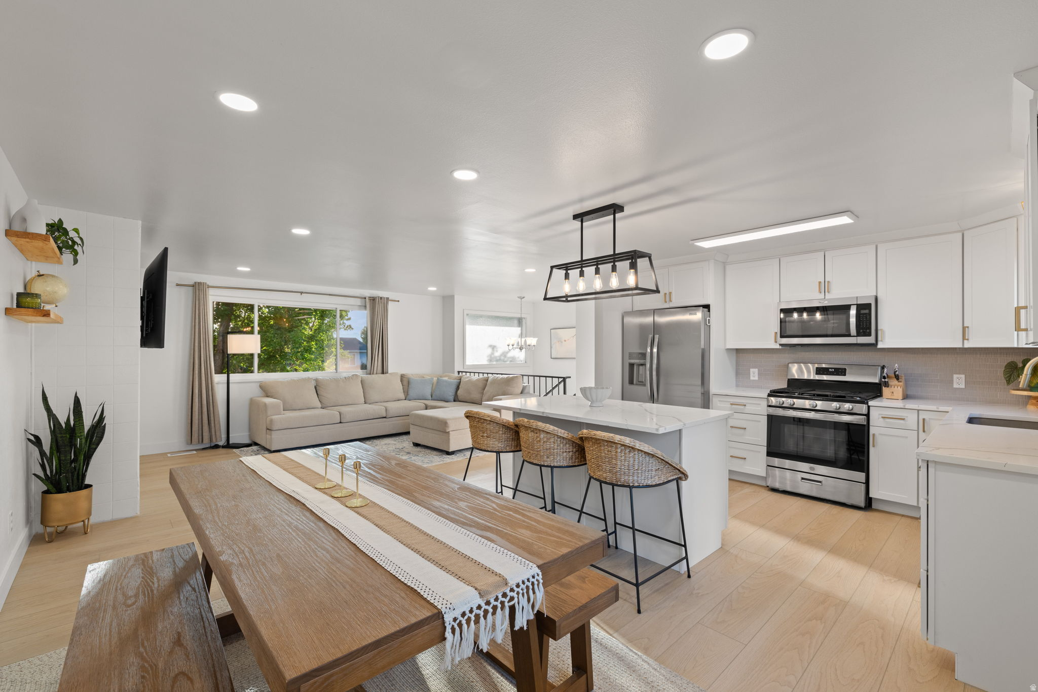 GREEN HILLS - Residential