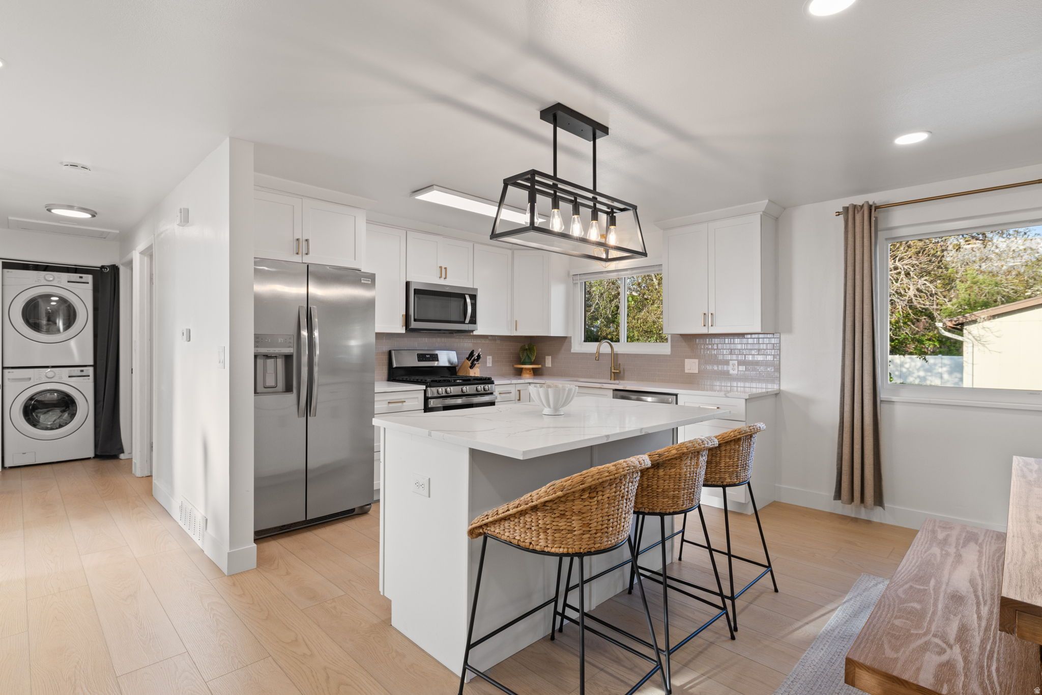 GREEN HILLS - Residential