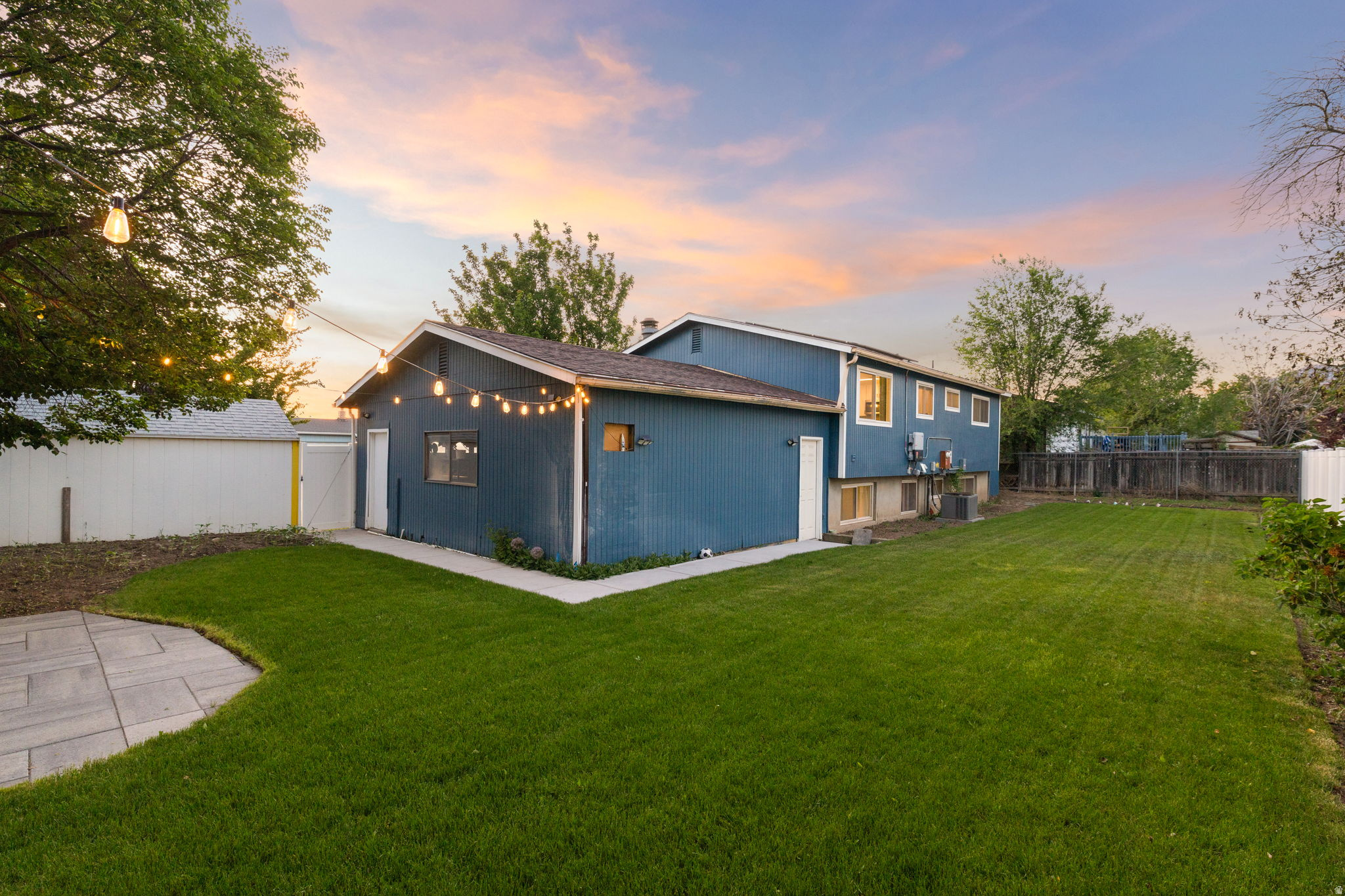 GREEN HILLS - Residential