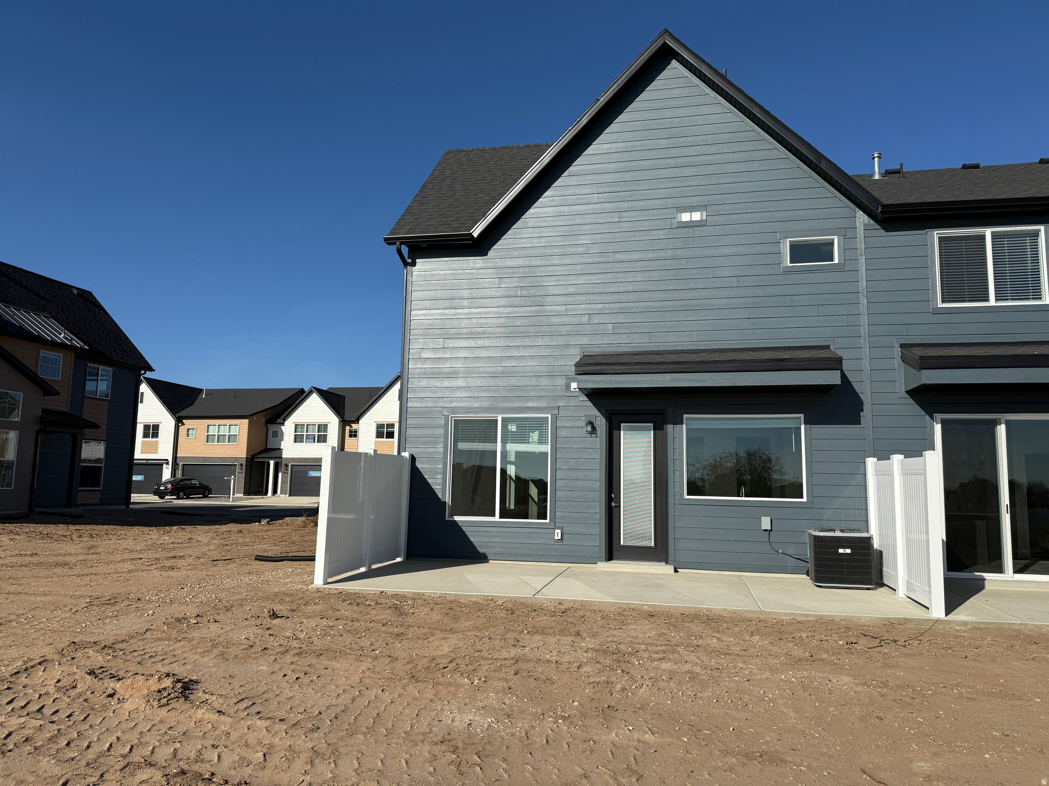 VILLAGES AT GREEN FARM - Residential