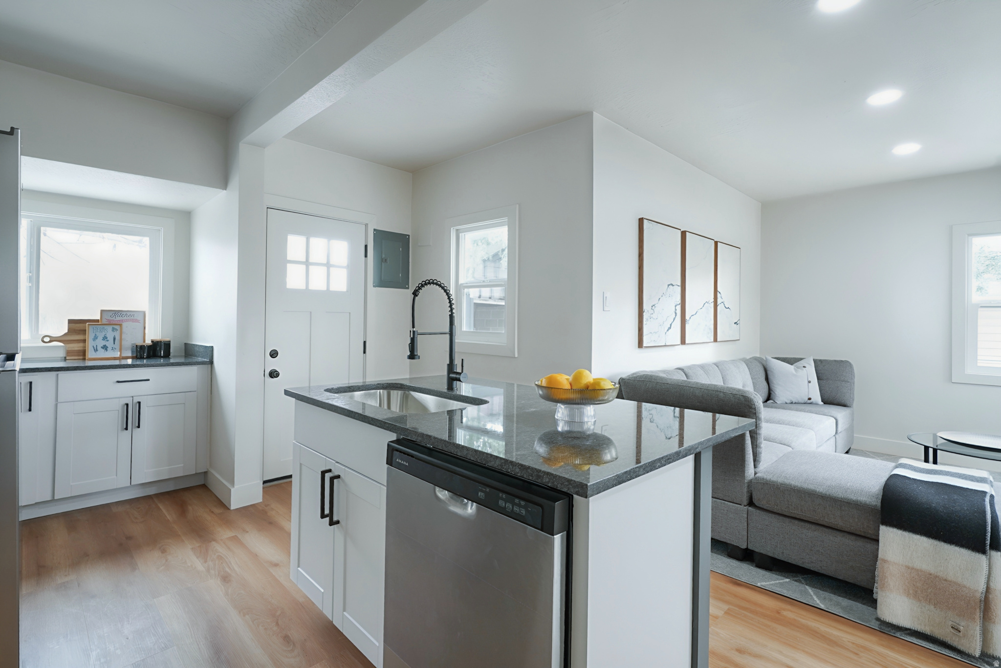 POPLAR GROVE AREA - Residential