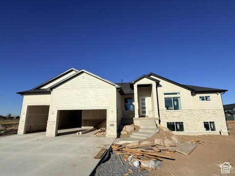 Photo of 4767 S 5950 W, Hooper, UT 84315 (MLS # 2187225)