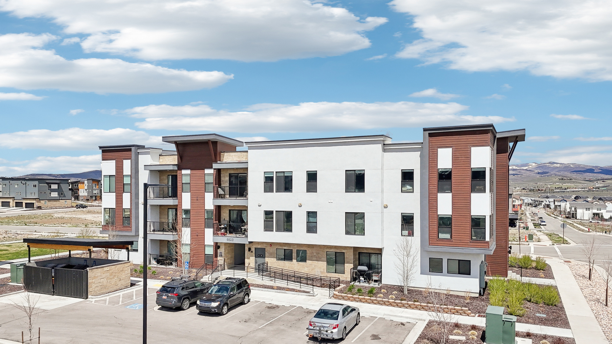 SILVER CREEK VILLAGE - Residential