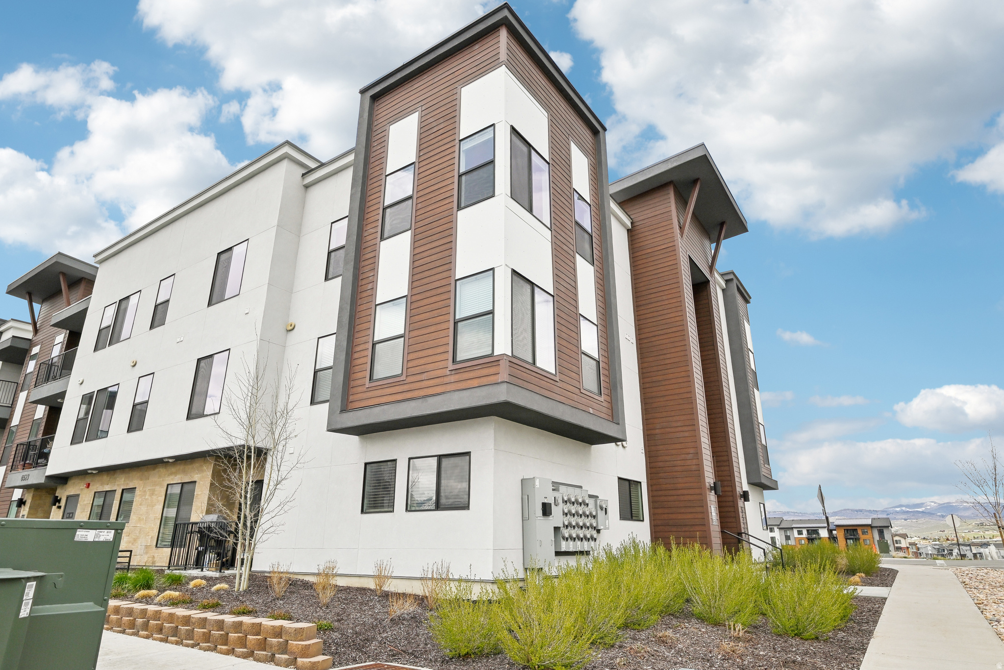 SILVER CREEK VILLAGE - Residential