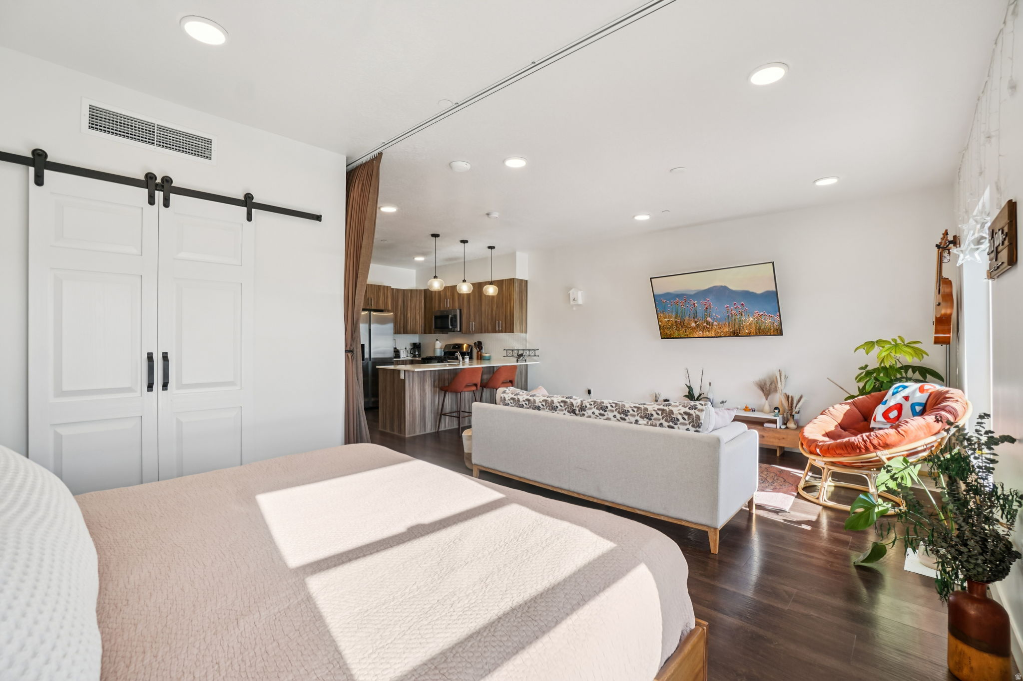 SILVER CREEK VILLAGE - Residential