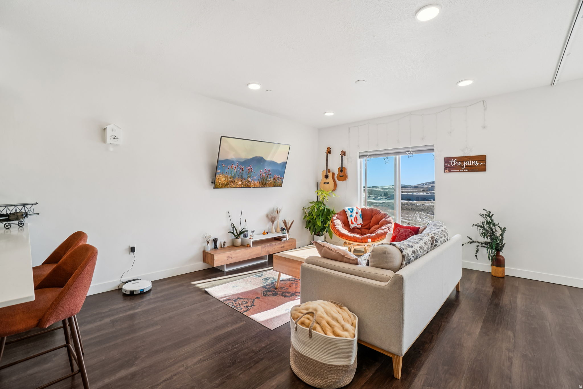 SILVER CREEK VILLAGE - Residential