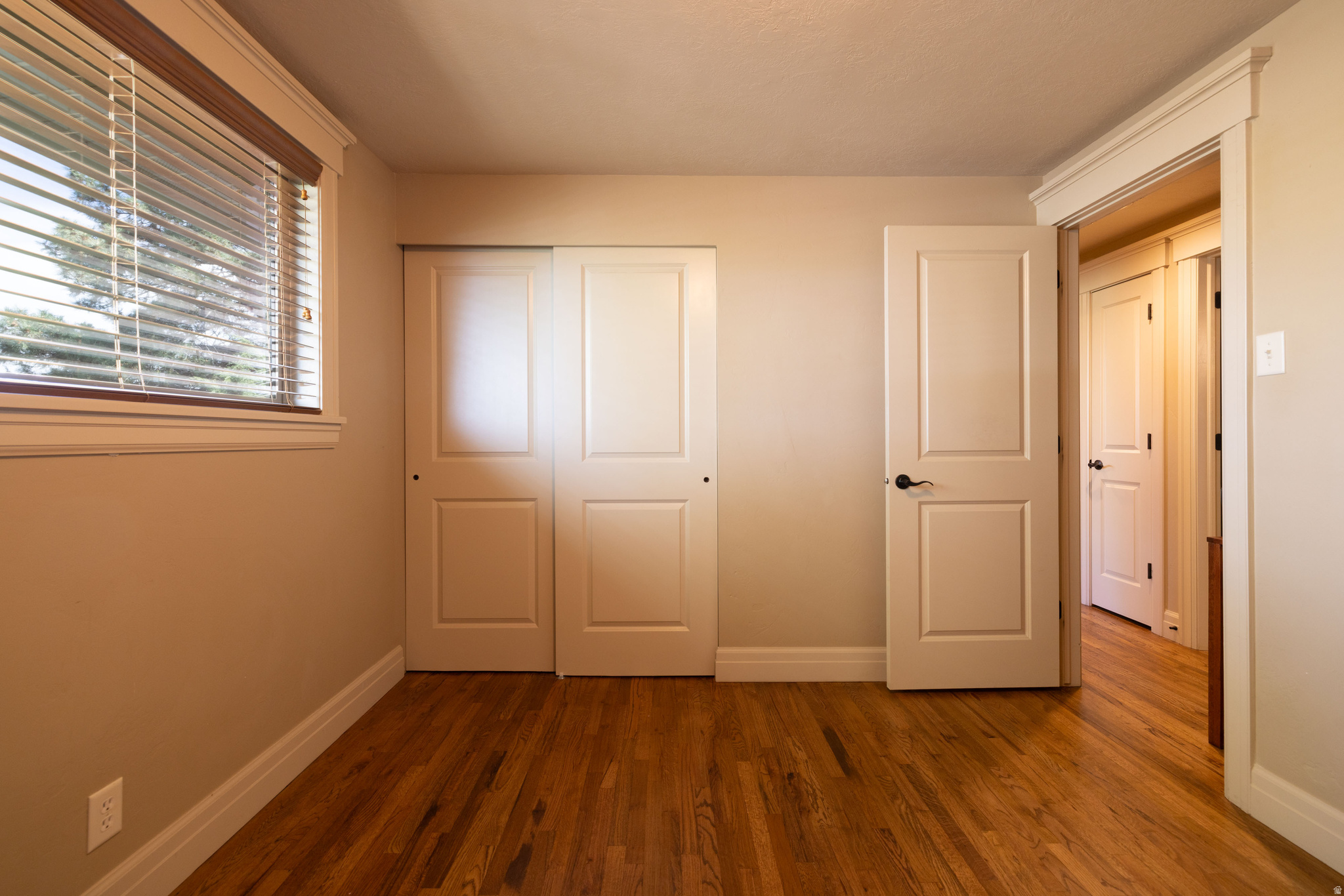 OQUIRRH HILLS - Residential