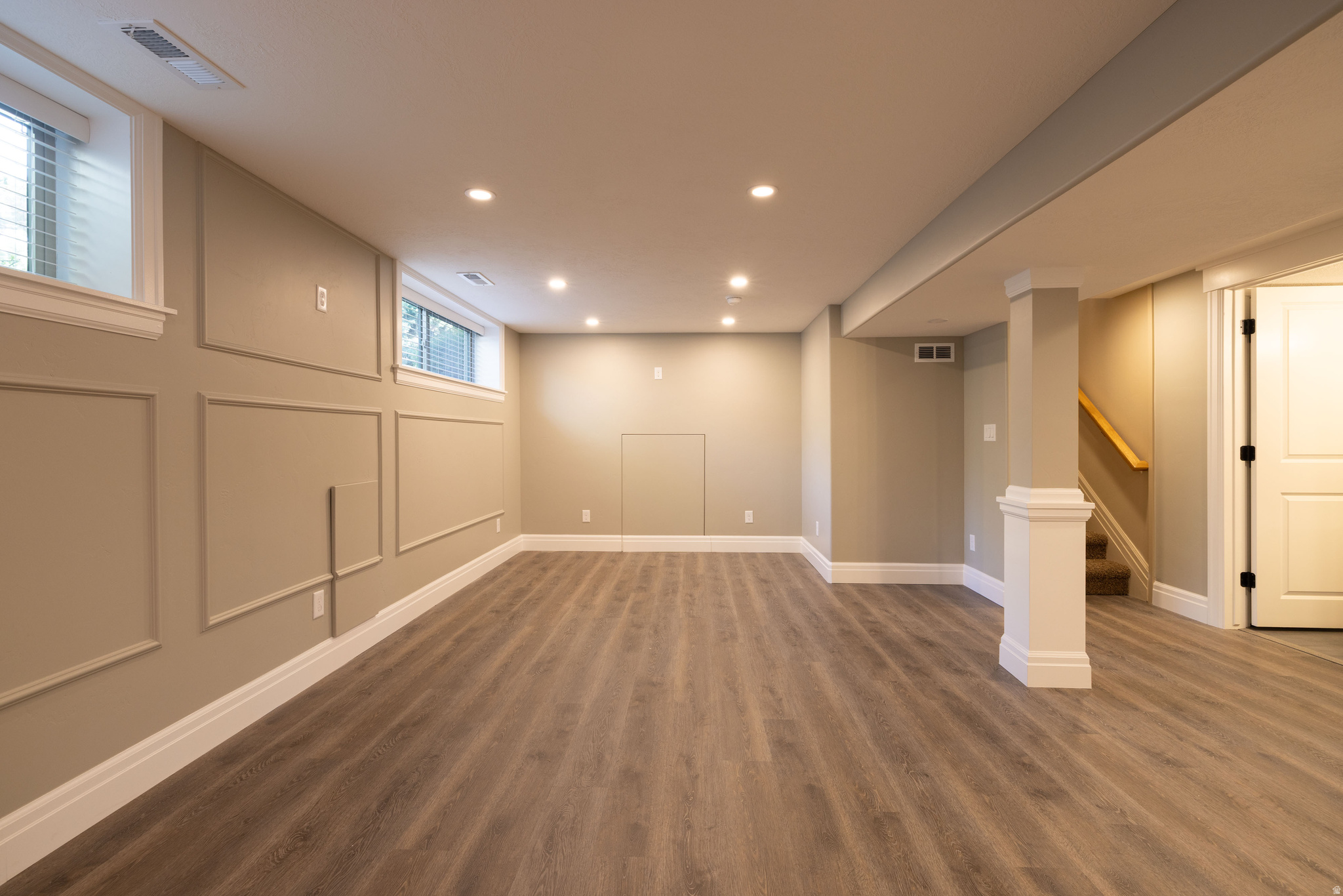 OQUIRRH HILLS - Residential