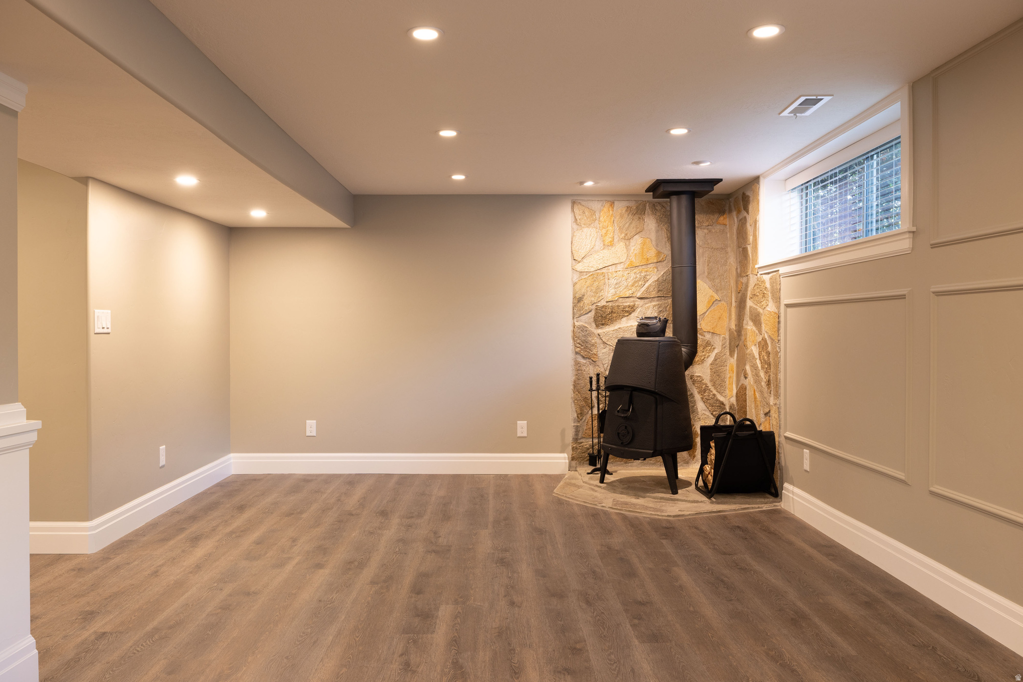 OQUIRRH HILLS - Residential