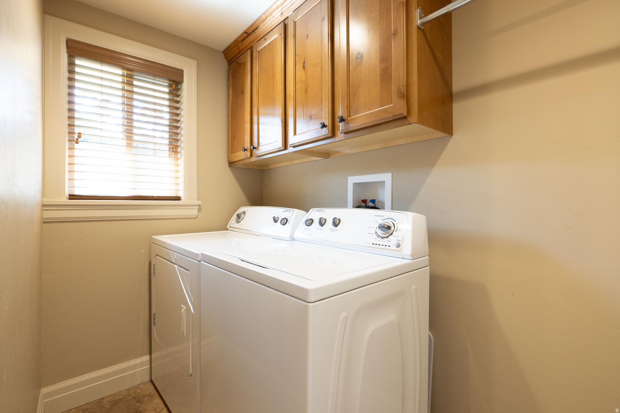 OQUIRRH HILLS - Residential