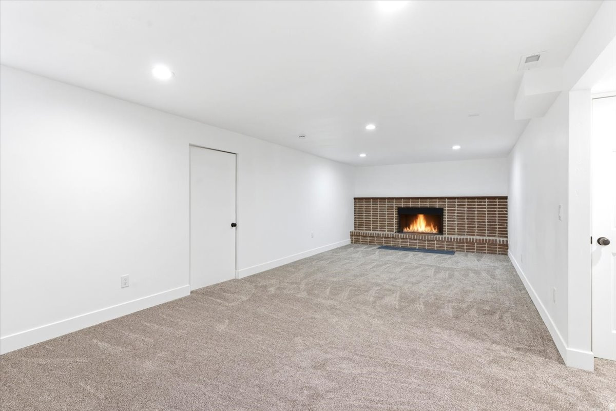 CANYON HILLS SUB - Residential