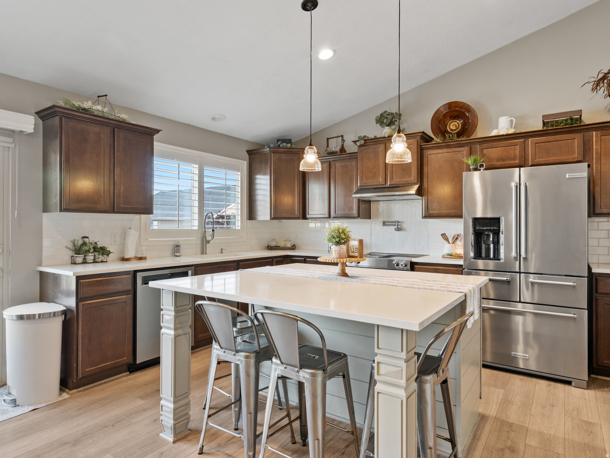 DISCOVERY - Residential