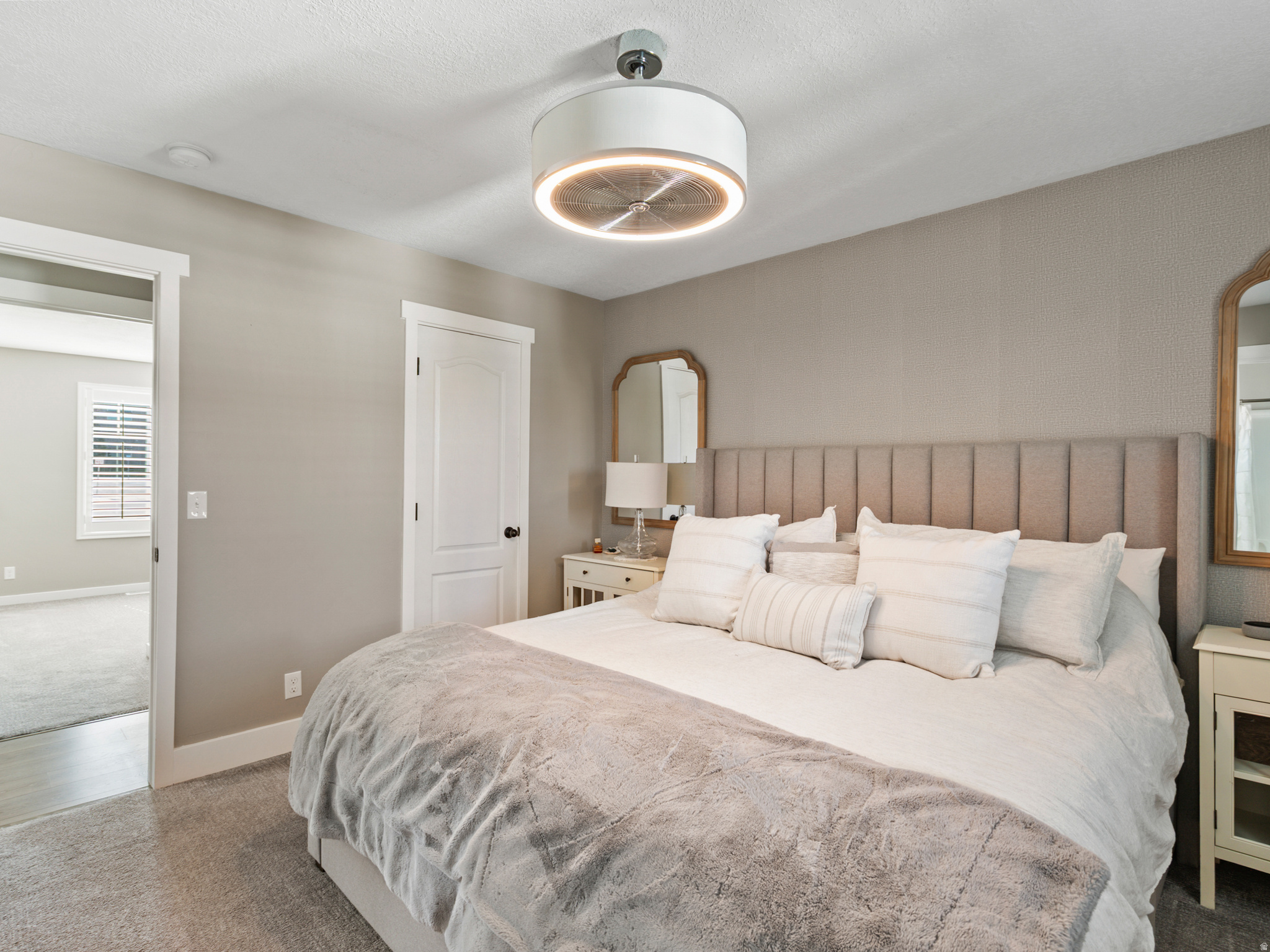 DISCOVERY - Residential