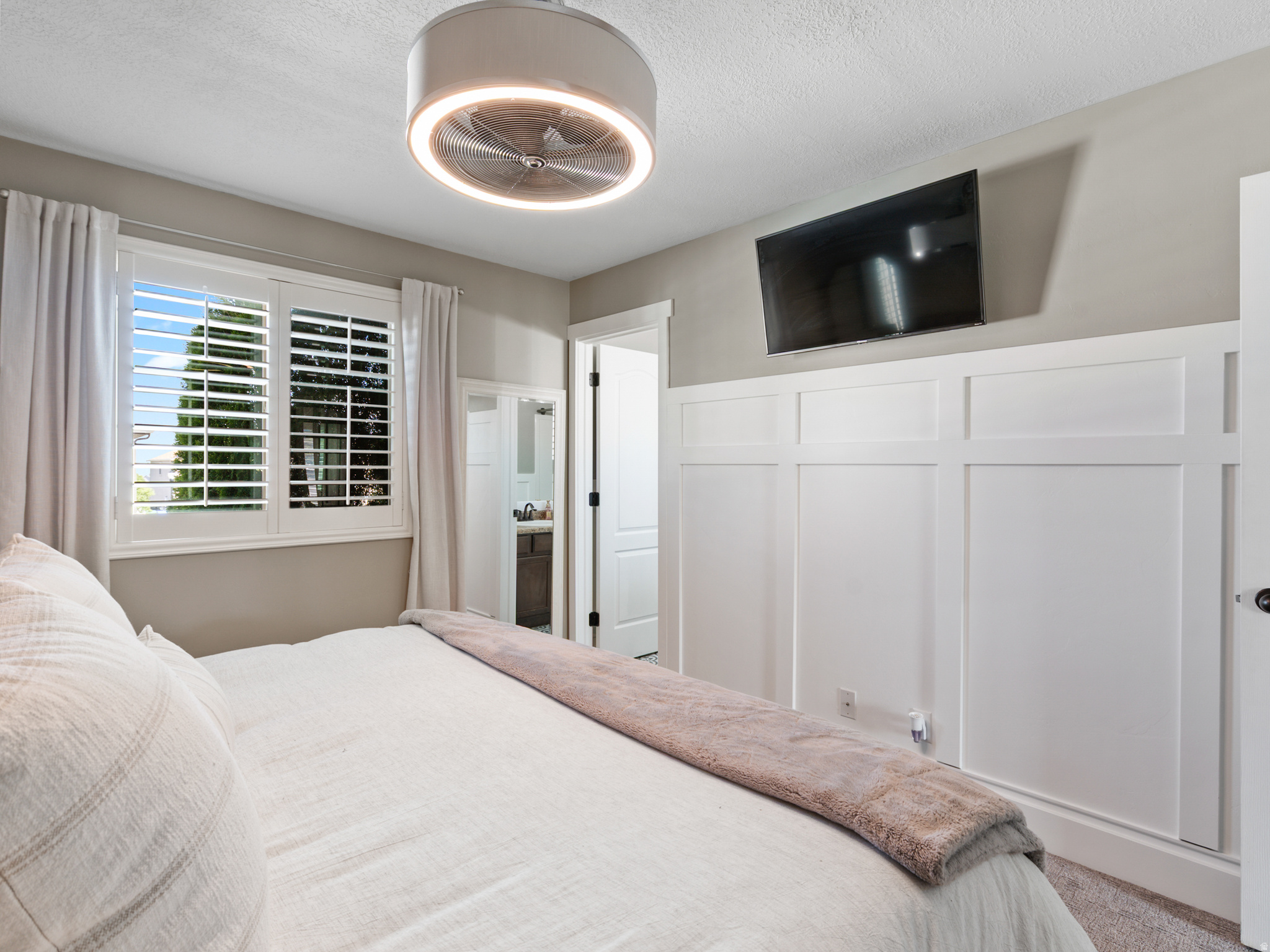 DISCOVERY - Residential