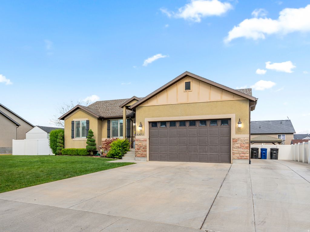 Photo of 8273 S SKYLINE ARCH DR W, West Jordan, UT 84081 (MLS # 2157906)