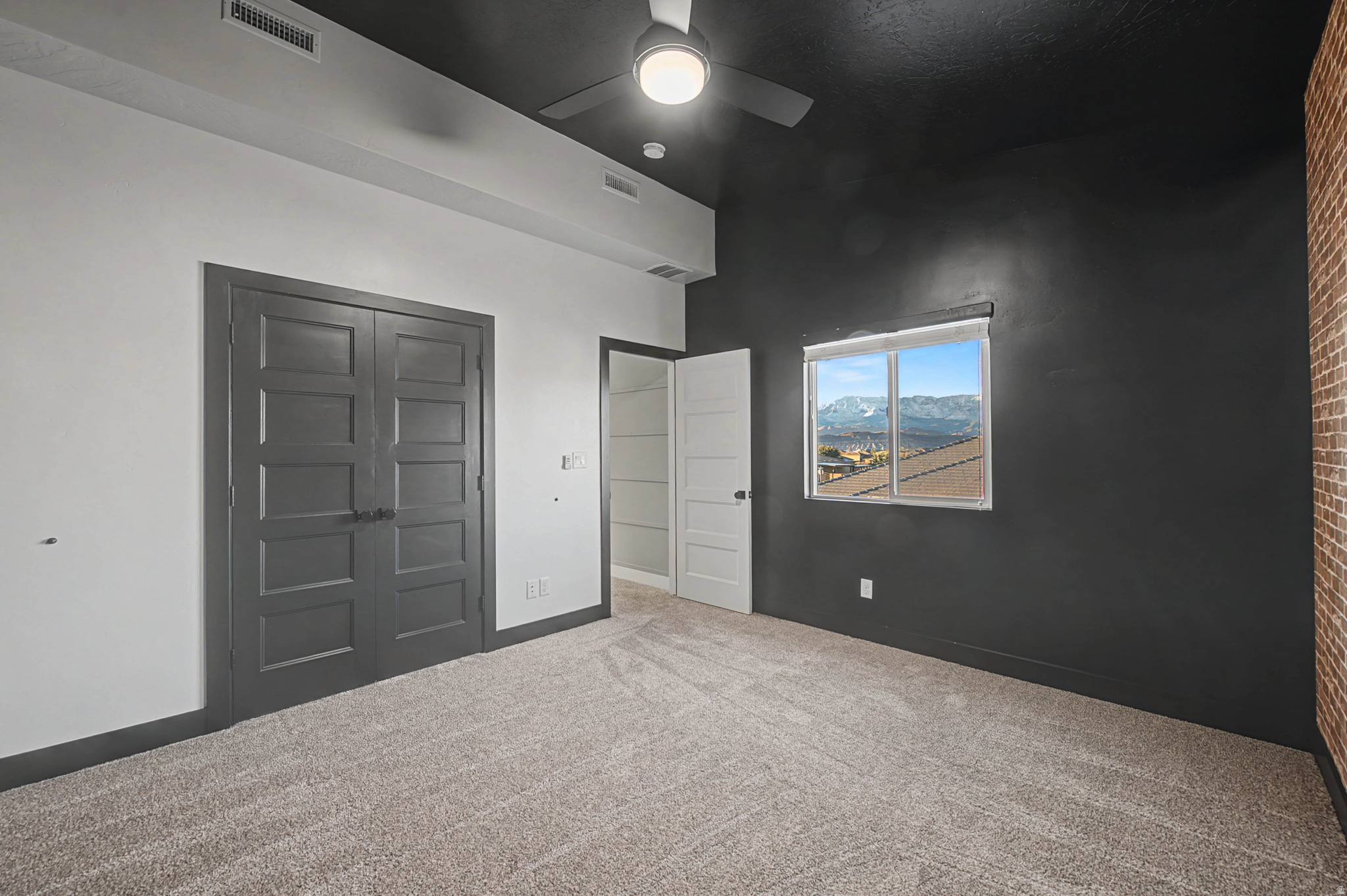 DIXIE SPRINGS - Residential