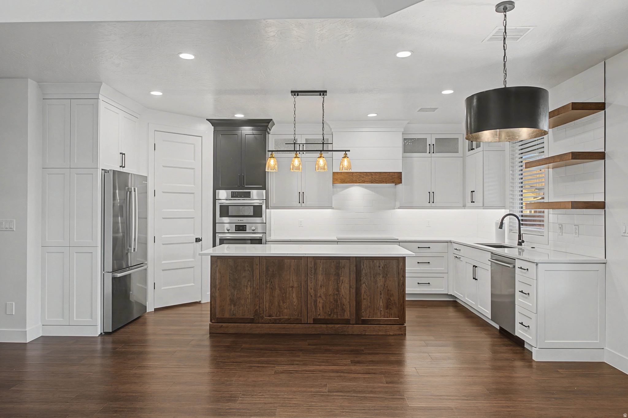 DIXIE SPRINGS - Residential