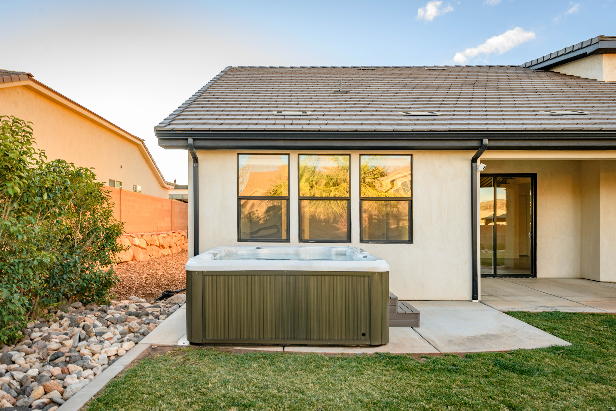 DIXIE SPRINGS - Residential