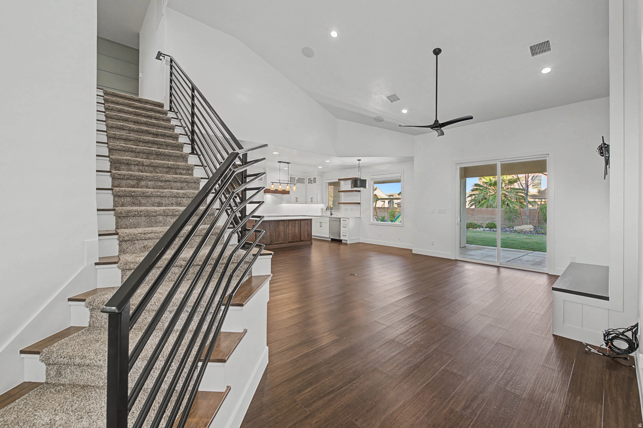 DIXIE SPRINGS - Residential