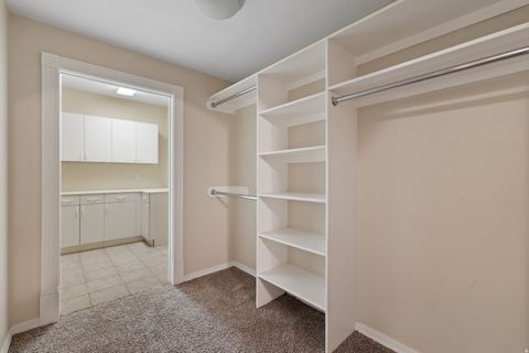 Tiny photo for 4640 N BROOKSHIRE CIR Cir, Provo, UT 84604 (MLS # 2133810)