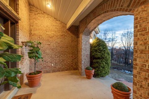 Tiny photo for 4640 N BROOKSHIRE CIR Cir, Provo, UT 84604 (MLS # 2133810)