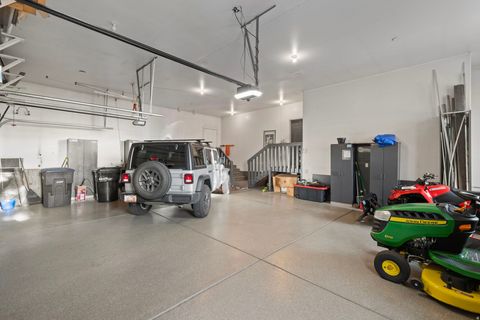 Tiny photo for 4640 N BROOKSHIRE CIR Cir, Provo, UT 84604 (MLS # 2133810)