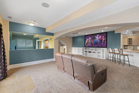 Tiny photo for 4640 N BROOKSHIRE CIR Cir, Provo, UT 84604 (MLS # 2133810)