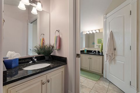 Tiny photo for 4640 N BROOKSHIRE CIR Cir, Provo, UT 84604 (MLS # 2133810)