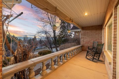 Tiny photo for 4640 N BROOKSHIRE CIR Cir, Provo, UT 84604 (MLS # 2133810)