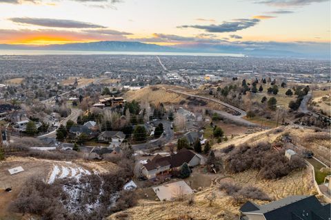 Tiny photo for 4640 N BROOKSHIRE CIR Cir, Provo, UT 84604 (MLS # 2133810)