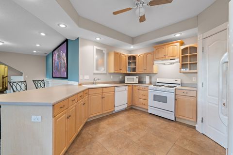 Tiny photo for 4640 N BROOKSHIRE CIR Cir, Provo, UT 84604 (MLS # 2133810)