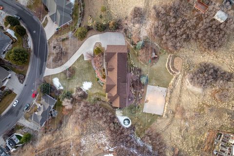 Tiny photo for 4640 N BROOKSHIRE CIR Cir, Provo, UT 84604 (MLS # 2133810)