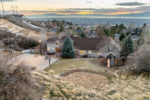 Tiny photo for 4640 N BROOKSHIRE CIR Cir, Provo, UT 84604 (MLS # 2133810)