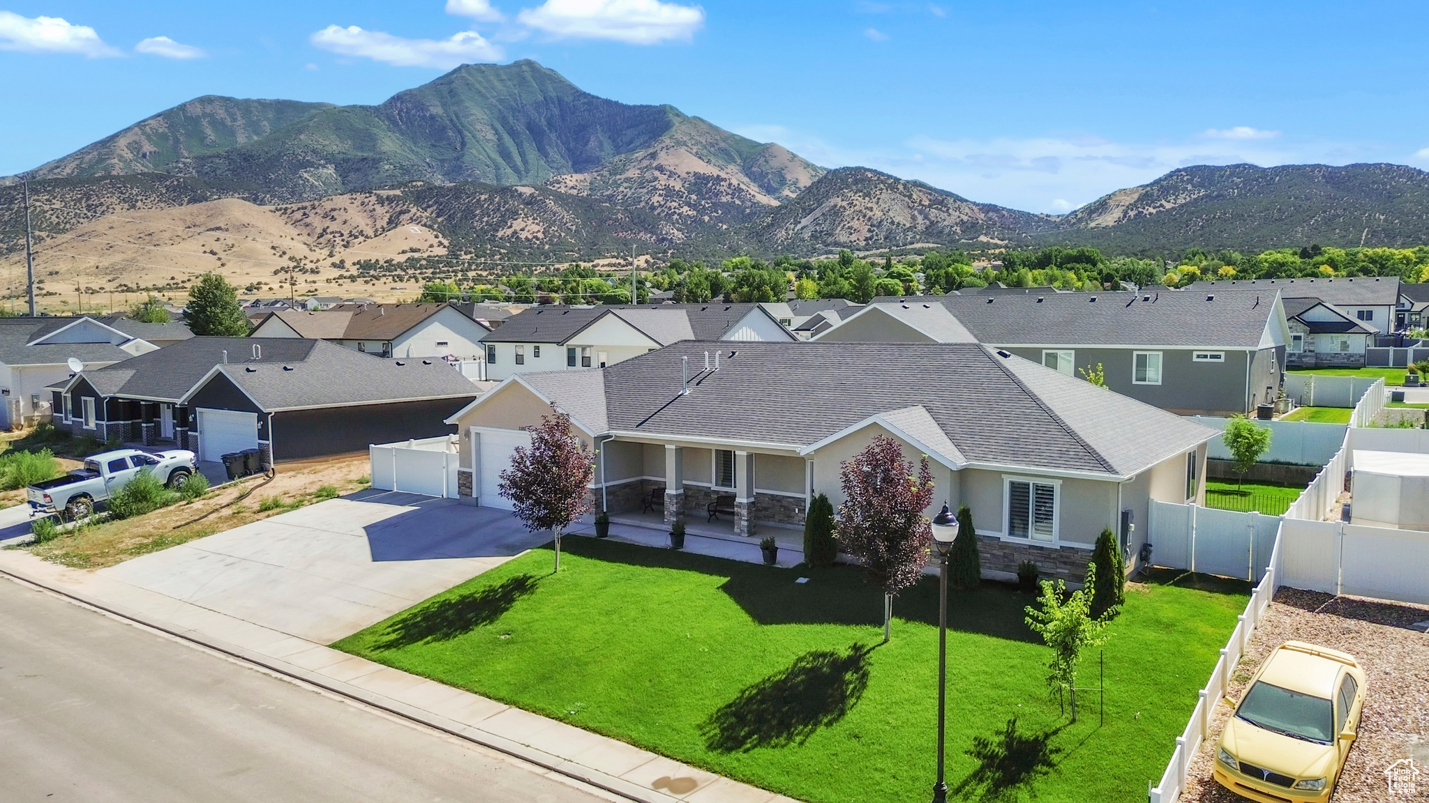 CHAPEL VIEW ESTATES - Residential
