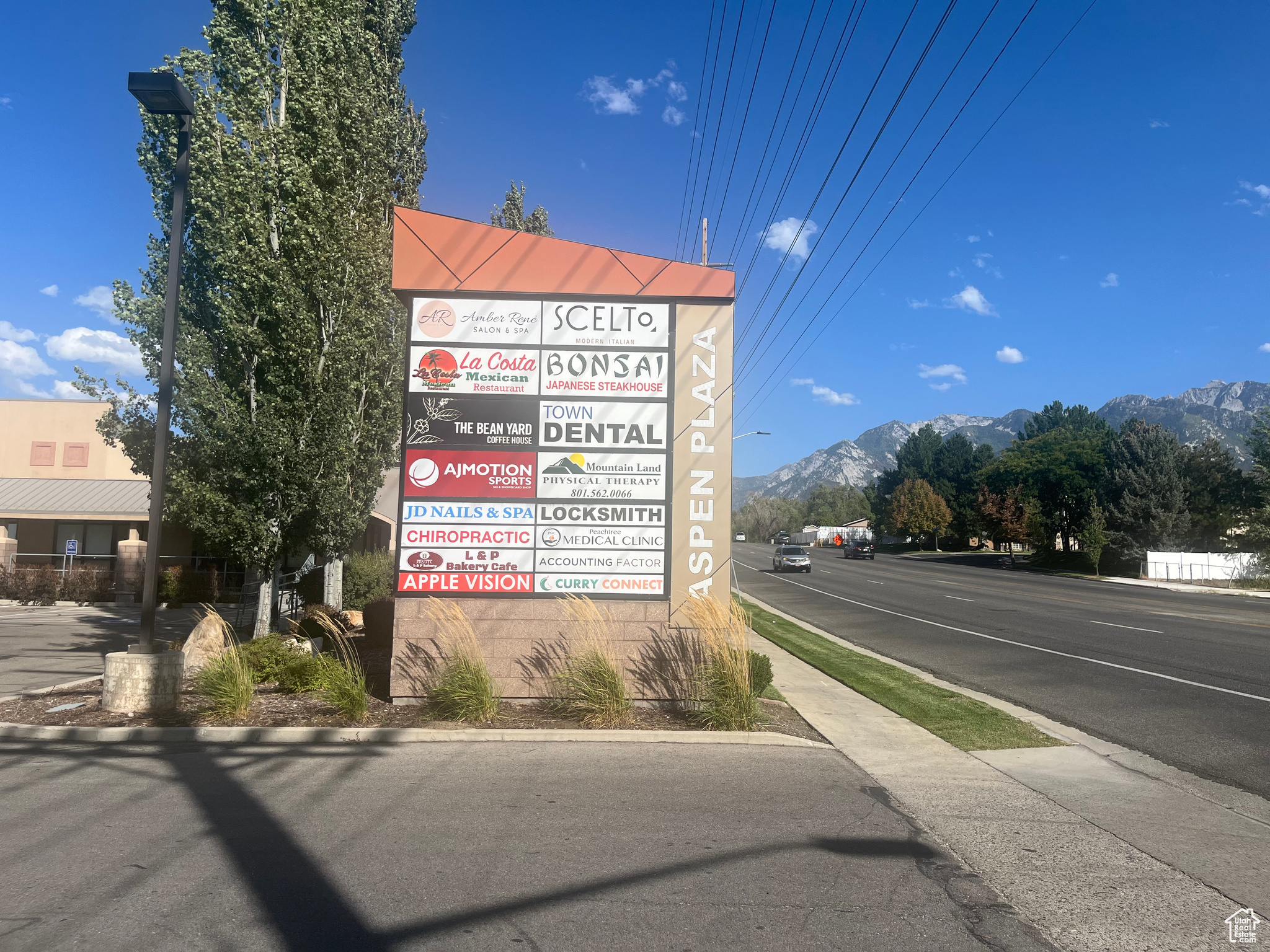 ASPEN PLAZA COMMERCIAL CONDO - Commercial Lease