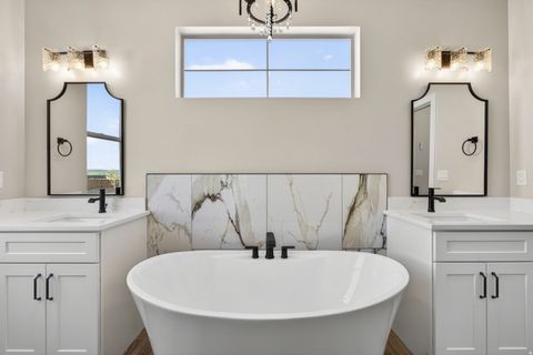 Tiny photo for 1193 W KOKOPELLI ST, Hildale, UT 84784 (MLS # 2147088)