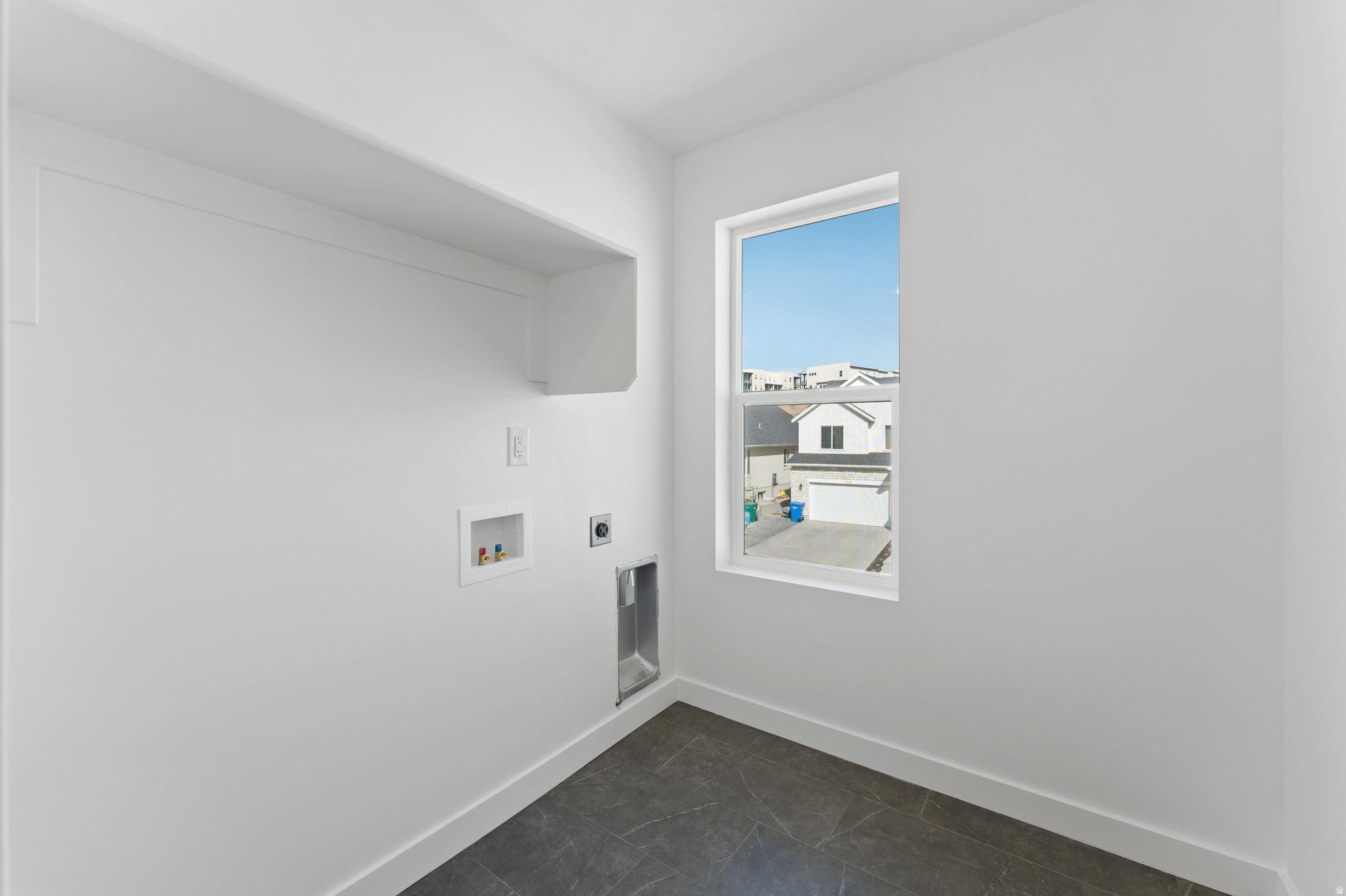 OQUIRRH WEST PHASE 3 - Residential