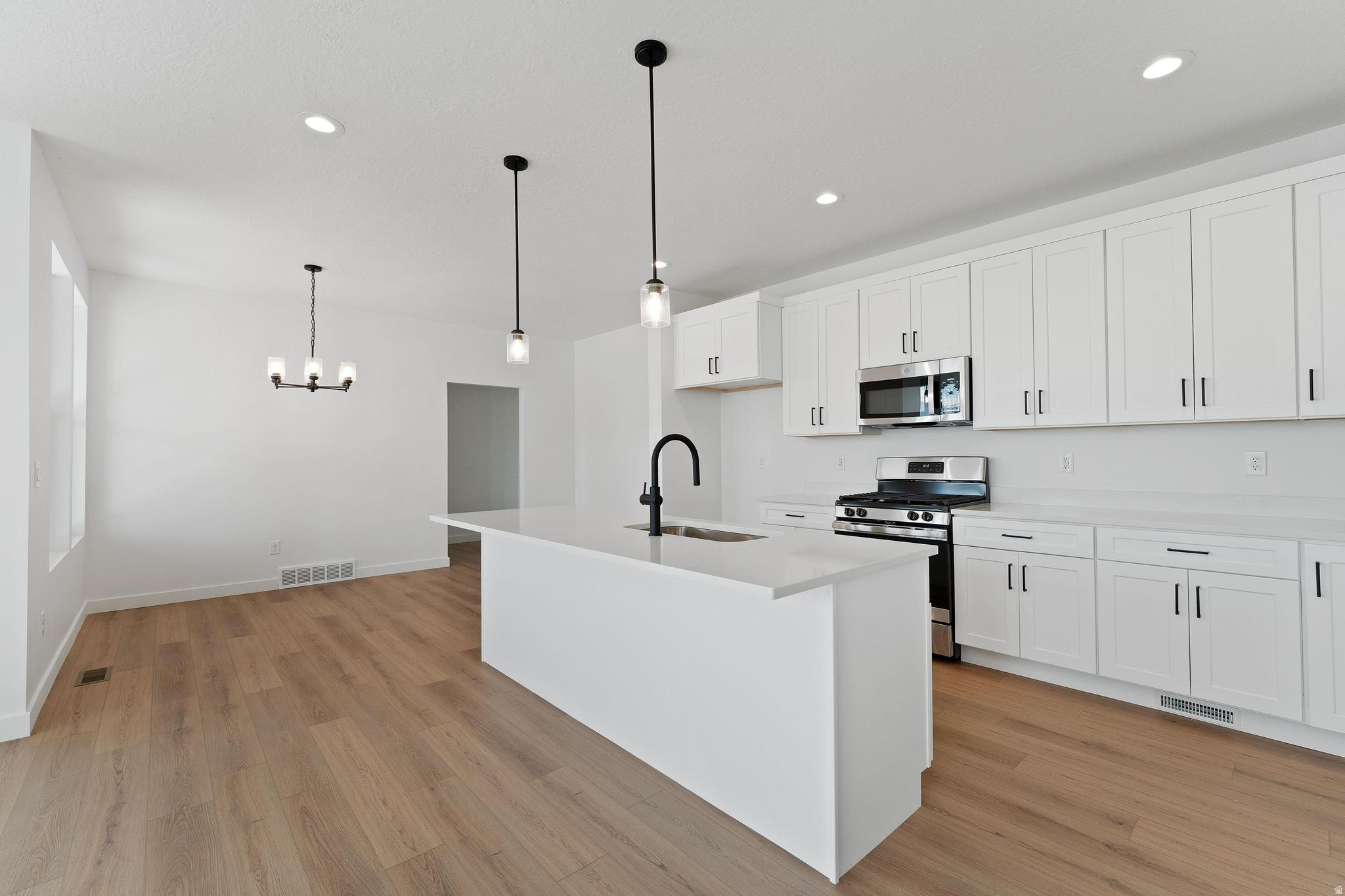 OQUIRRH WEST PHASE 3 - Residential