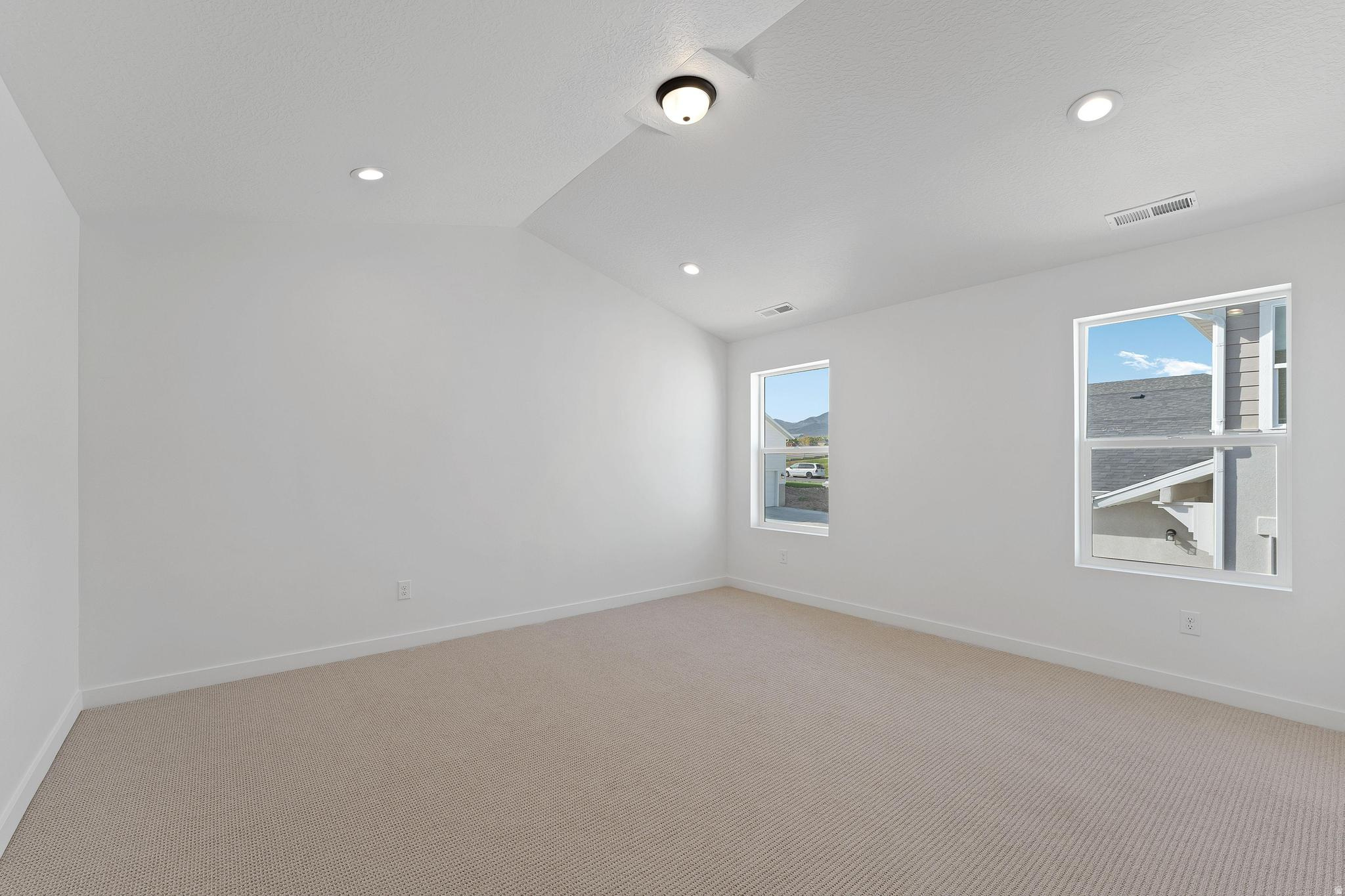 OQUIRRH WEST PHASE 3 - Residential