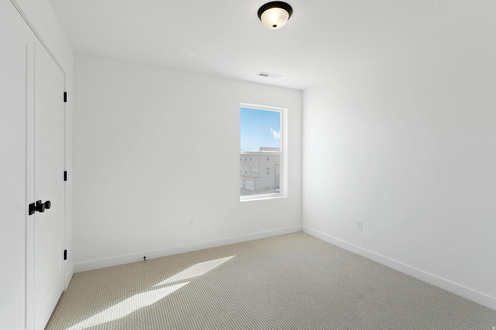 OQUIRRH WEST PHASE 3 - Residential