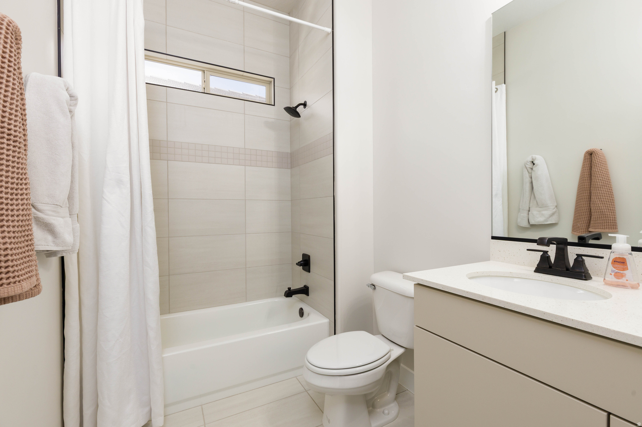 RIVERBEND AT SUNRISE VALLEY 3 AMD - Residential