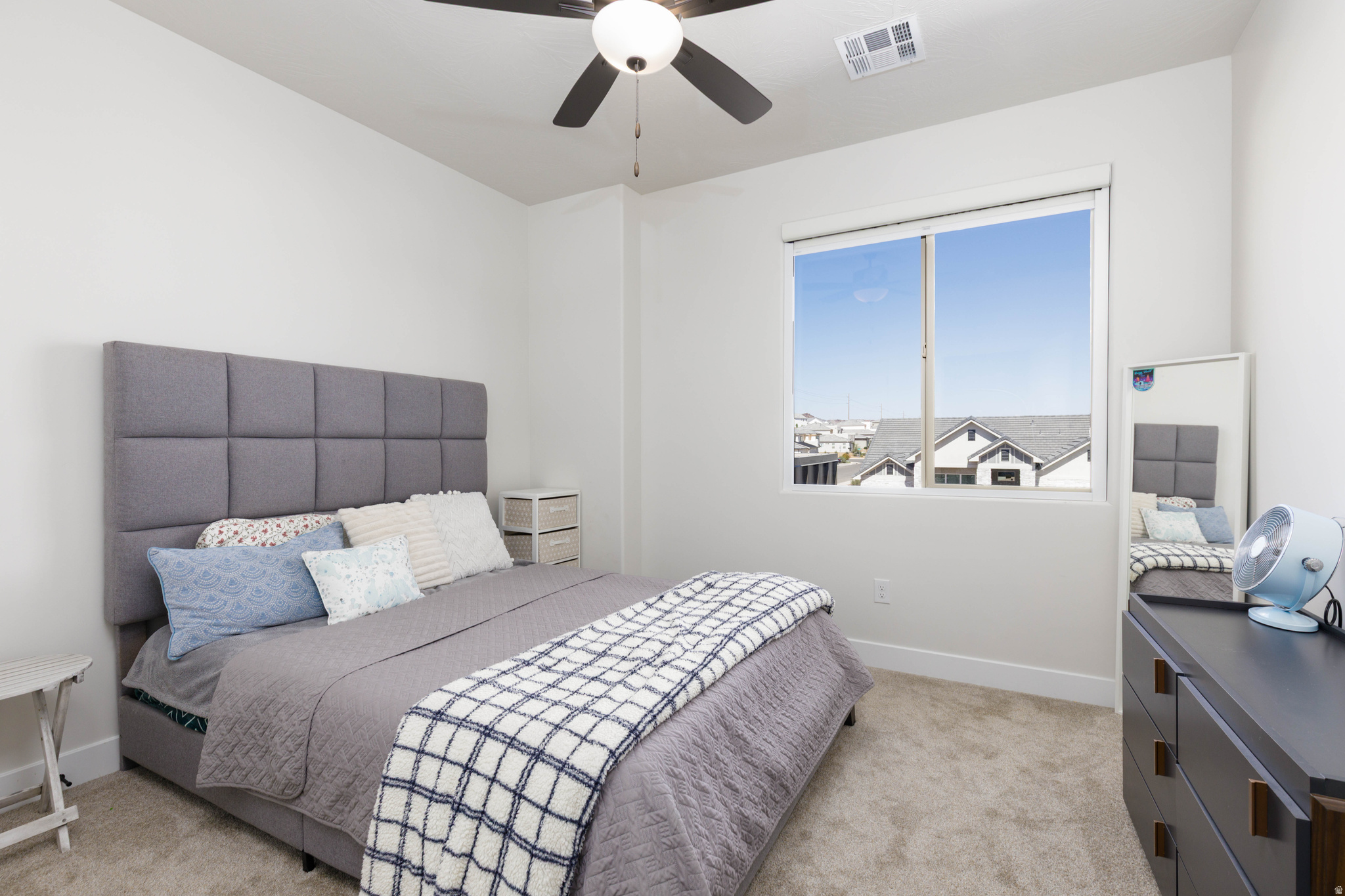 RIVERBEND AT SUNRISE VALLEY 3 AMD - Residential