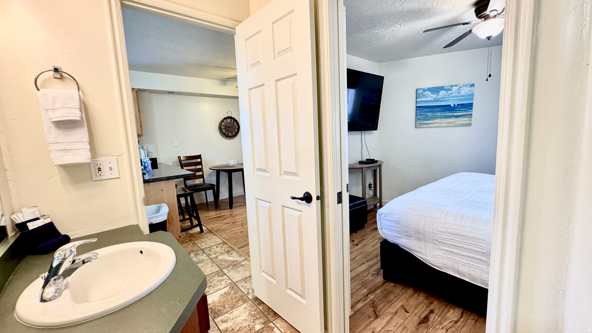 HARBOR VILLAGE - Residential