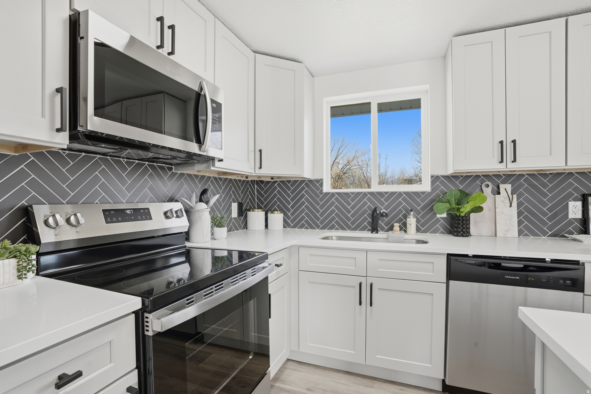 CAMELOT SUB PLAT NO 1 - Residential