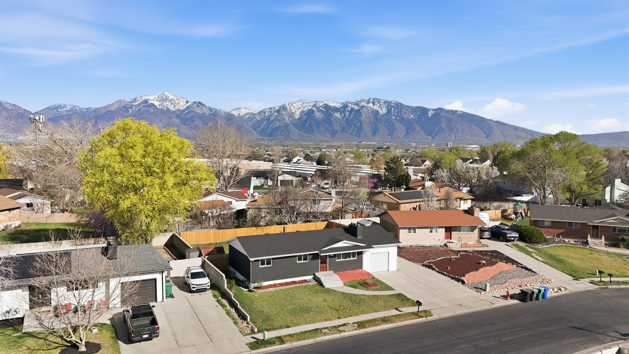 CAMELOT SUB PLAT NO 1 - Residential