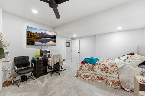 Tiny photo for 6284 W COPPER HAWK DR, South Jordan, UT 84009 (MLS # 2147333)