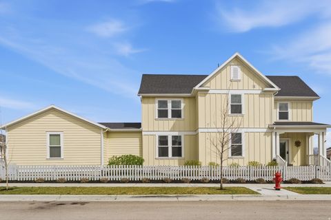 Tiny photo for 6284 W COPPER HAWK DR, South Jordan, UT 84009 (MLS # 2147333)